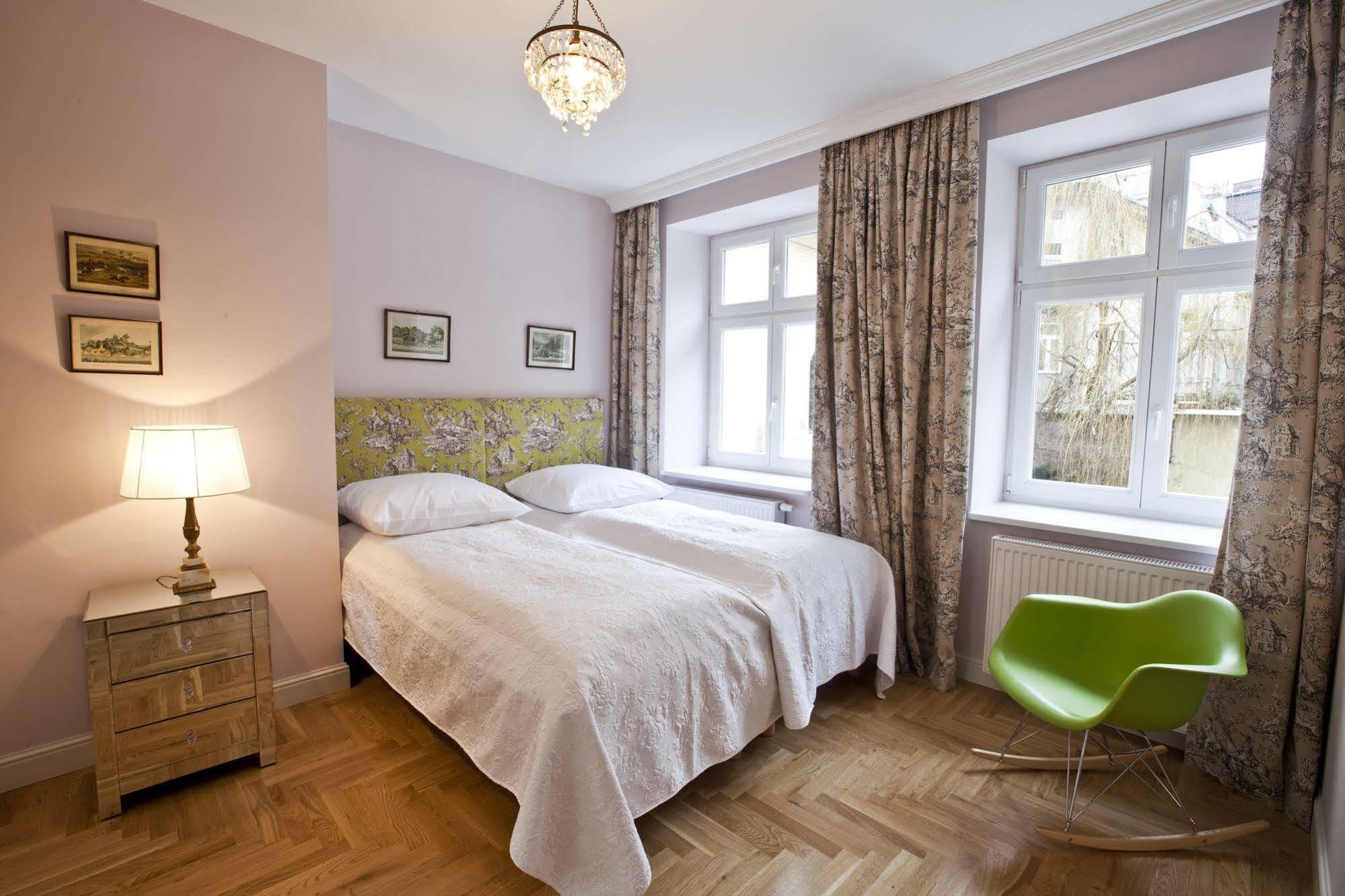 Crystal Suites Chez Helena Краків Екстер'єр фото